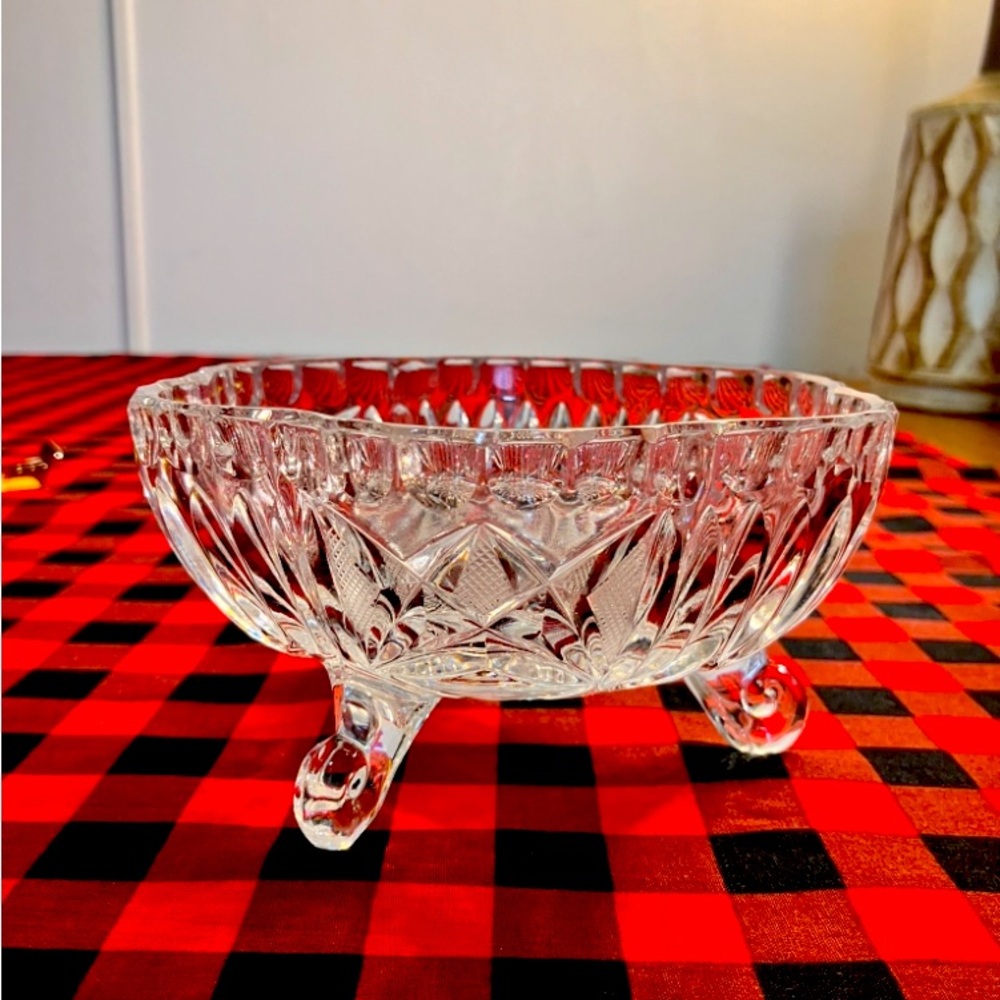 Vintage Princess House 24% Lead Crystal 3 Legged Candy Dish